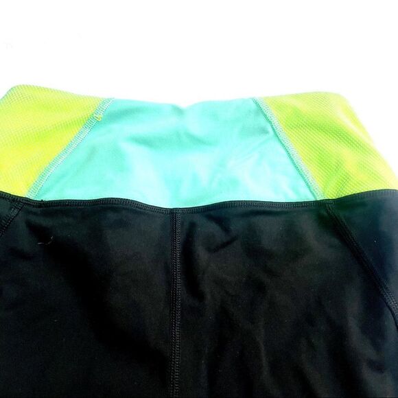 Victoria’s Secret Knockout Active Leggings - Picture 6 of 9